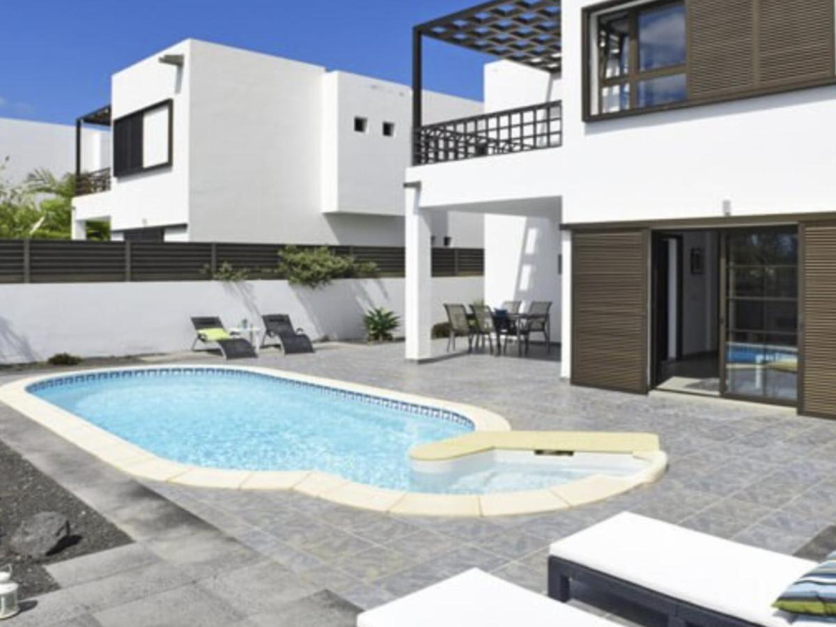 Modern Villa With Sea Views 코스타 테기세 외부 사진