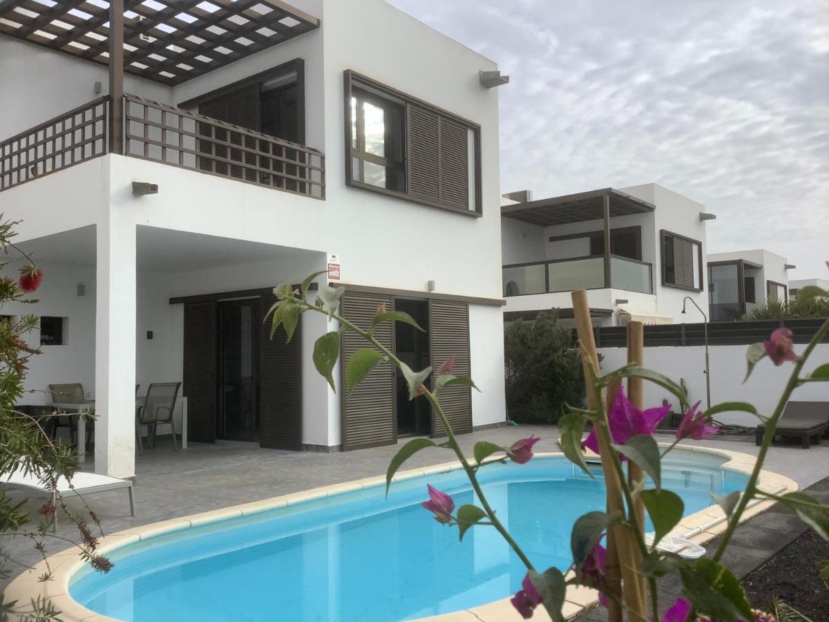 Modern Villa With Sea Views 코스타 테기세 외부 사진