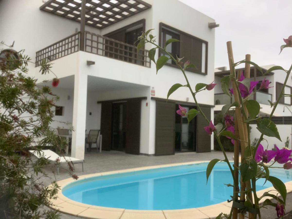 Modern Villa With Sea Views 코스타 테기세 외부 사진